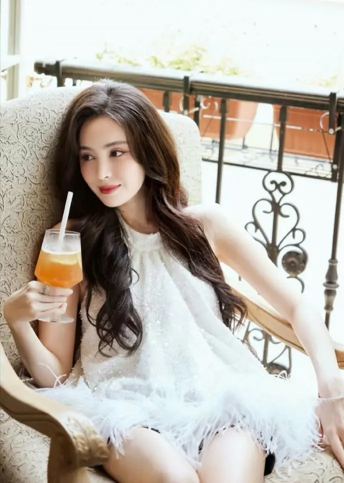 抠图效果对比图